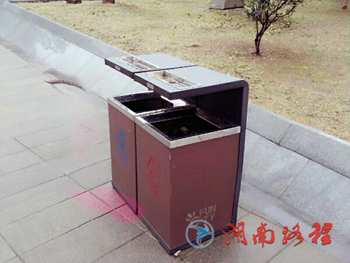 喜盈門范城 (垃圾桶）